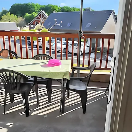 Maison Accueillante à Avec Terrasse Casa de Férias La Salvetat-sur-Agout